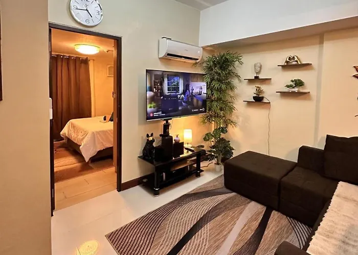 Adahkumaya Luxury * Manila