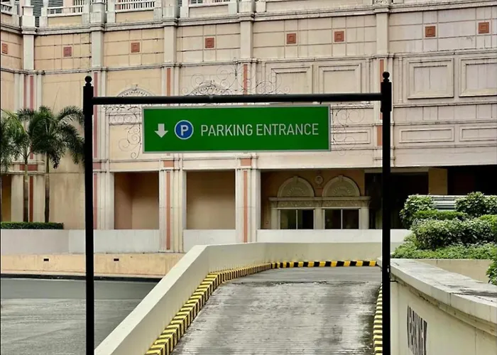 Adahkumaya Luxury Manila