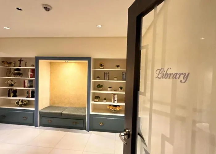 Adahkumaya Luxury Manila