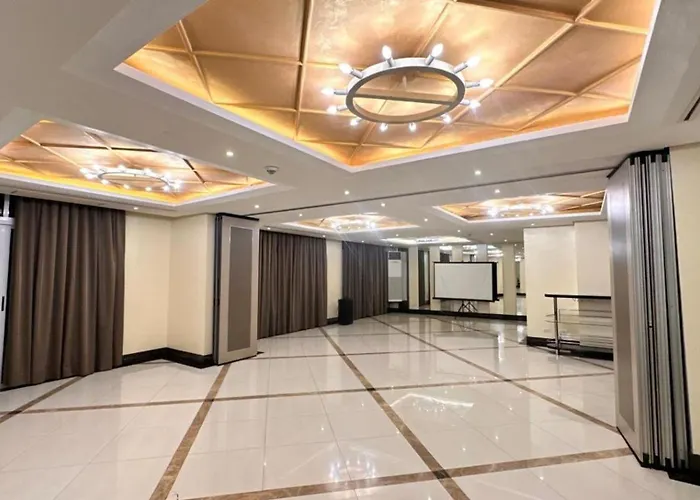 Adahkumaya Luxury Manila